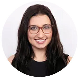 Julie LaValle headshot